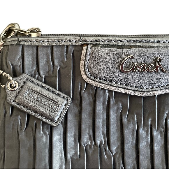 🌸COACH Wristlet, Dark Silver Gathered Material.  Great Condition. - Picture 2 of 5